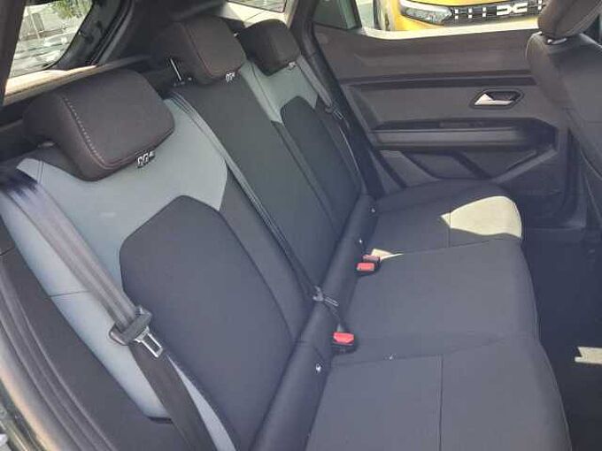 Dacia Duster Extreme Hybrid-G 150 4x4 AHK, WINTER+/CITY/TECHNIK
