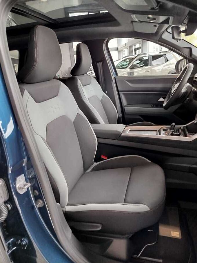 Dacia Bigster Hybrid-G 150 4x4 Extreme AHK/WINTER+/CITYPAKET/ELEKTR.HECKKL.