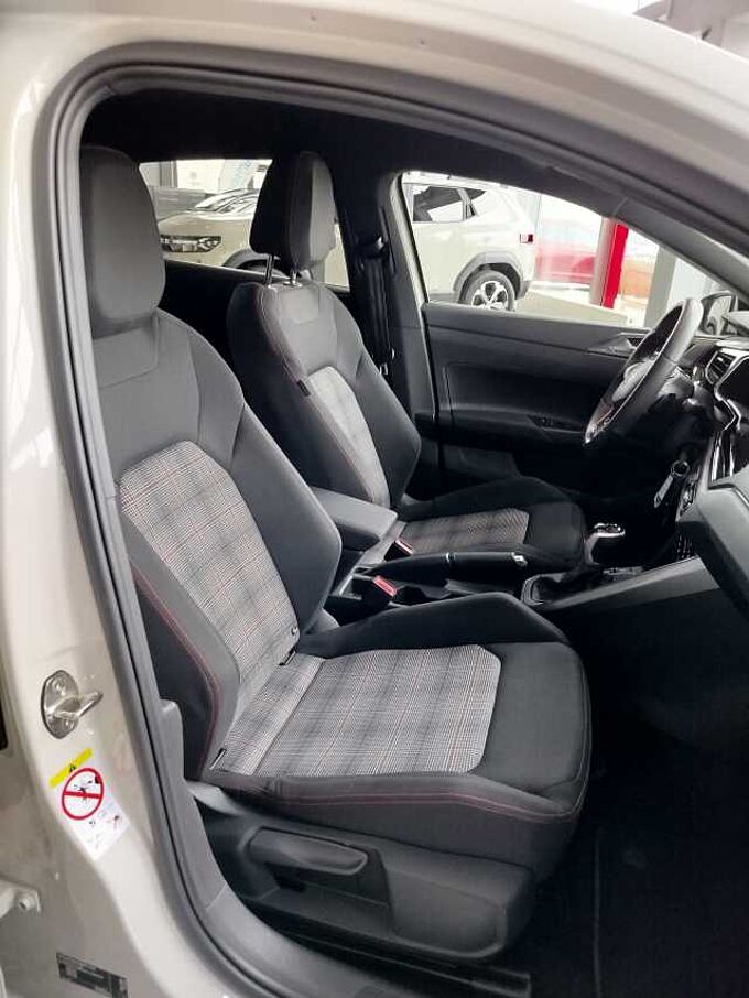 Volkswagen Polo VI GTI 2.0 TSI DSG *ACC/SHZ/LED*