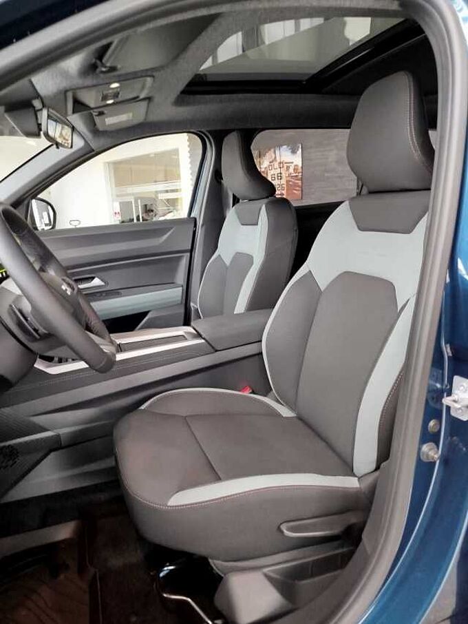 Dacia Bigster Hybrid-G 150 4x4 Extreme AHK/WINTER+/CITYPAKET/ELEKTR.HECKKL.