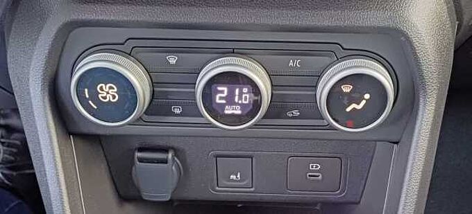 Dacia Sandero Stepway Extreme TCe 90 Automatik SHZ/NAVI/City PAK