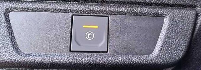 Dacia Sandero Stepway Extreme TCe 90 Automatik SHZ/NAVI/City PAK