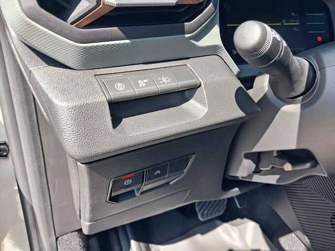 Dacia Duster Spirit of Sand Hybrid-G 150 4x4 1 von 500