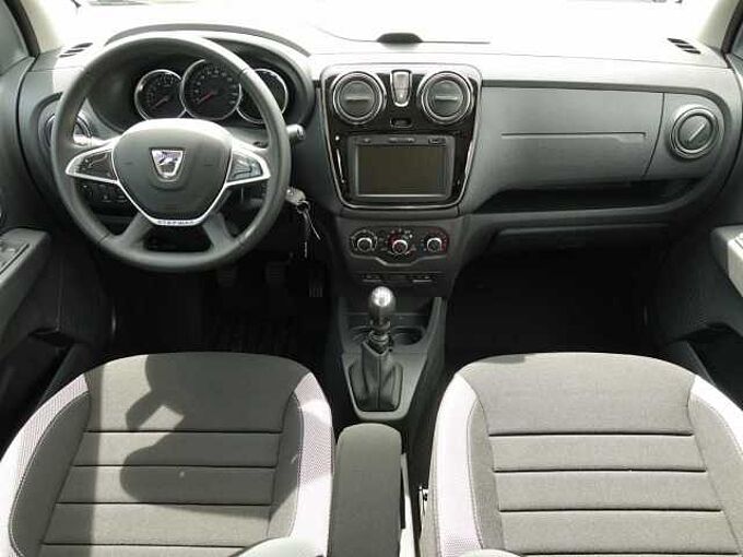 Dacia Lodgy Stepway Blue dCi 115 (7-Sitzer) Euro 6, Navi, Sitzheiz.