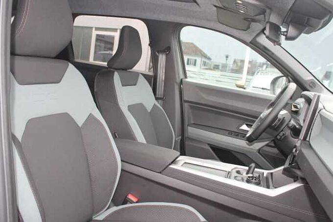 Dacia Bigster TCe 150 Hybrid-G 4x4 Extreme, AHK, Winter+/Citypaket/el. Heckklappe/