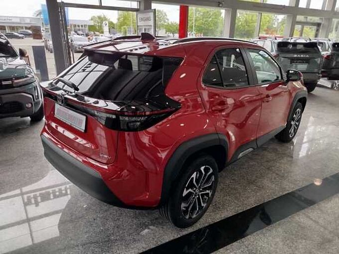 Toyota Yaris Cross Hybrid Style/Teamplayer *SHZ/LHZ/KAM*