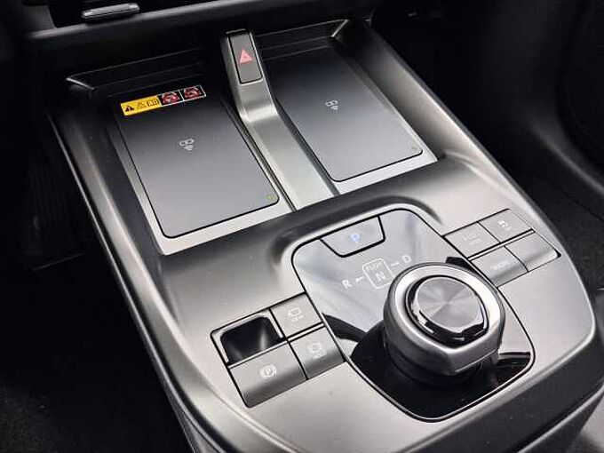 Toyota C-HR+ CHR+Lounge/Executive AWD 343 PS, JBL+Panoramadach