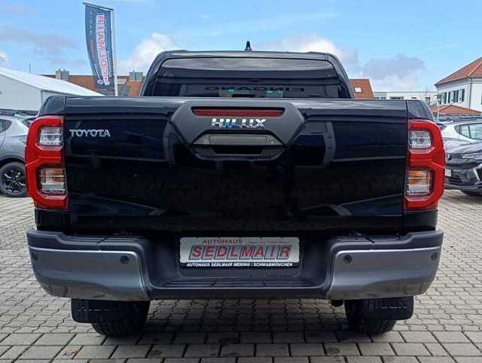 Toyota Hilux Invincible Double Cab 2.8 D-4D MildHybrid AUTOM./NAVI/KAMERA
