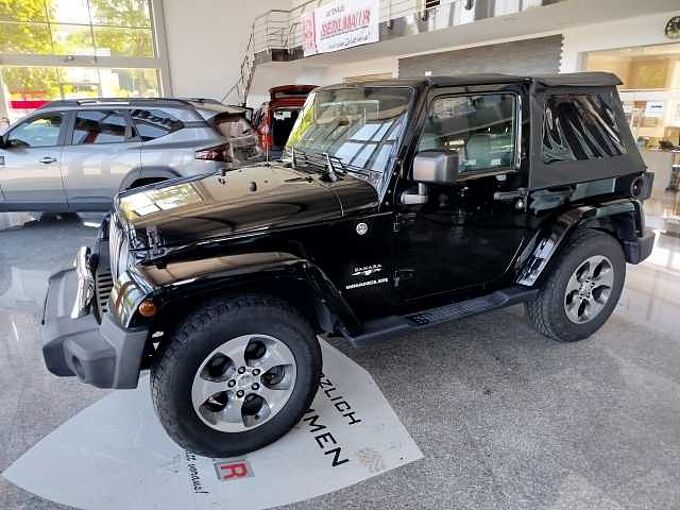 Jeep Wrangler Sahara 2.8 CRD Autom. AHK/SOFT+HARDTOP