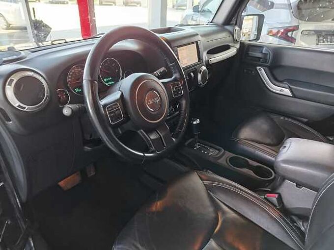 Jeep Wrangler Sahara 2.8 CRD Autom. AHK/SOFT+HARDTOP