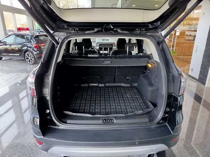 Ford Kuga 1.5 EcoBoost Cool&Connect *AHK/SHZ/NAVI*