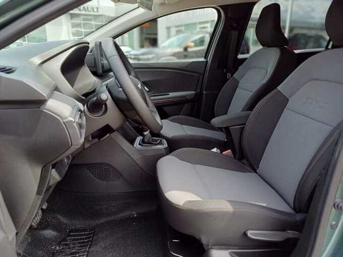 Dacia Jogger 1.6 HYBRID 140 Extreme 7-Sitzer AHK/PDC/SITZHEIZUNG/KAMERA