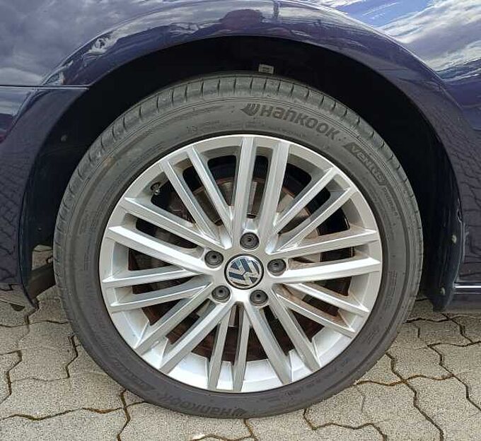 Volkswagen Golf Cabriolet Cup 1,4 TSI DSG AHK abn. Klimaautom. , el. Verdeck