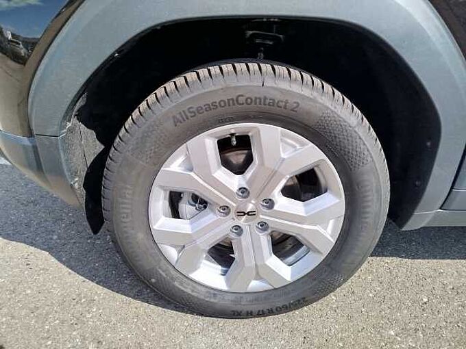Dacia Duster Expression hybrid-G 150 4x4 *Winterpaket*