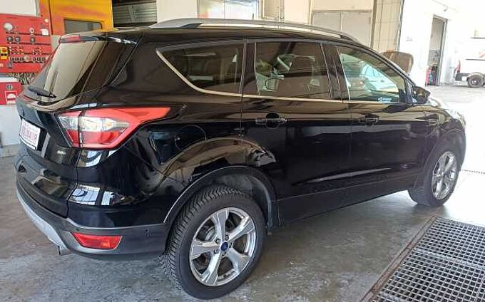Ford Kuga Black & Silver 4x4 Autom. Navi, WiPa, Pano