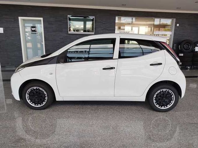 Toyota Aygo x, x-Business-Paket, Klima, ZV mit Funk