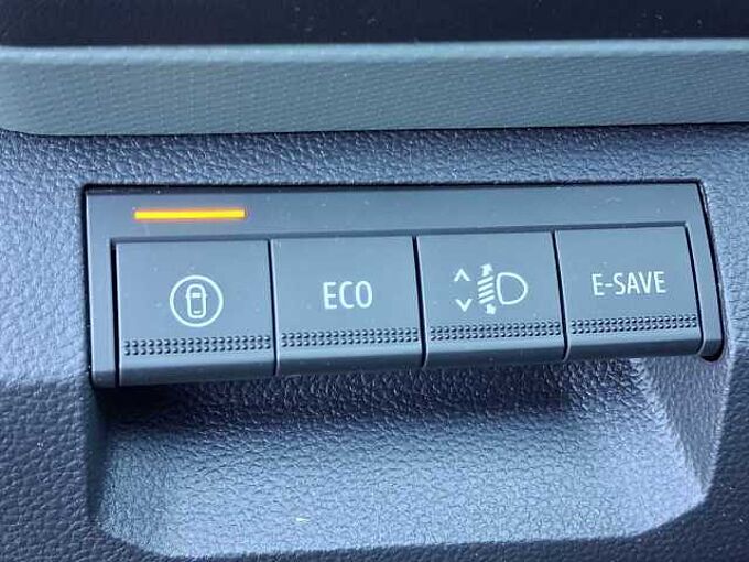 Dacia Duster Extreme Hybrid 155 AHK, City-u. Winter Plus Paket