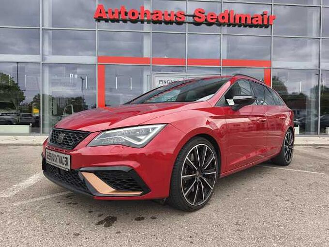 SEAT Leon ST Cupra 300 4Drive DSG PANO/KEYLESS/BEATS