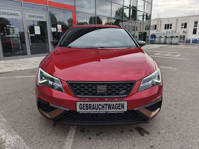 SEAT Leon ST Cupra 300 4Drive DSG PANO/KEYLESS/BEATS