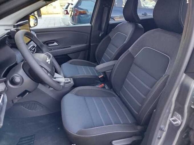 Dacia Jogger Journey 1.8 Hybrid 155 5-Sitzer AHK/VOLL