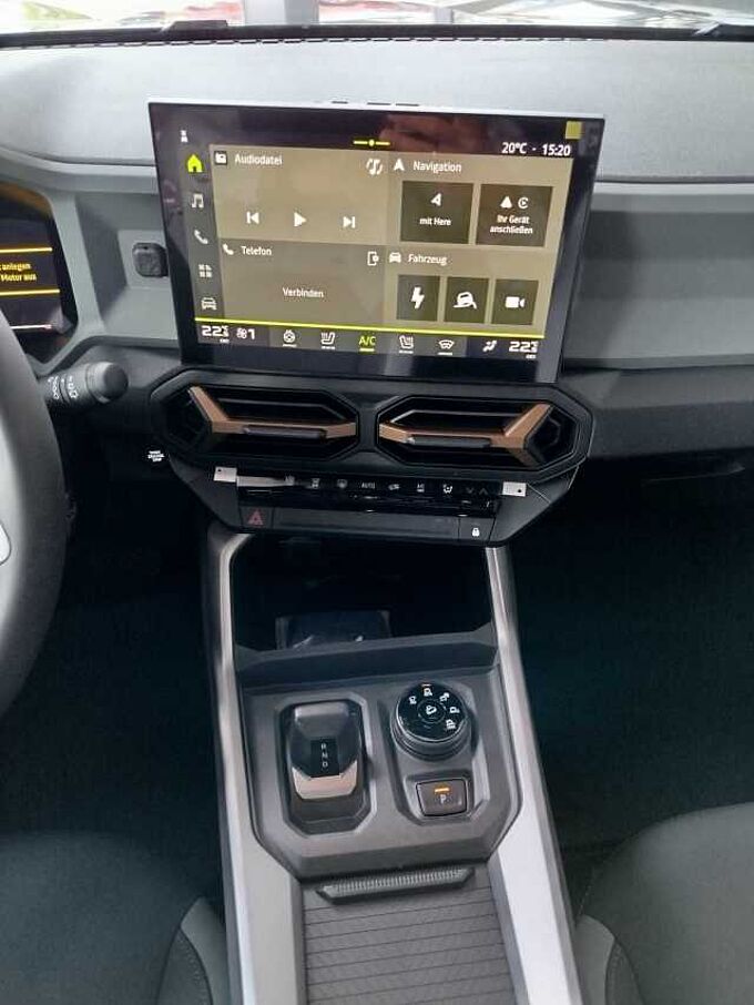 Dacia Bigster Hybrid-G 150 4x4 Extreme WINTER+/CITYPAKET/ELEKTR.HECKKL.