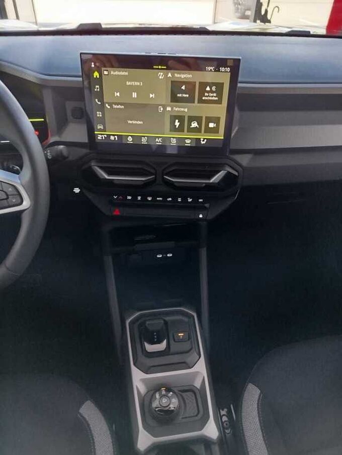 Dacia Duster Journey Hybrid-G 150 4x4 AHK/WINTER+/CITY