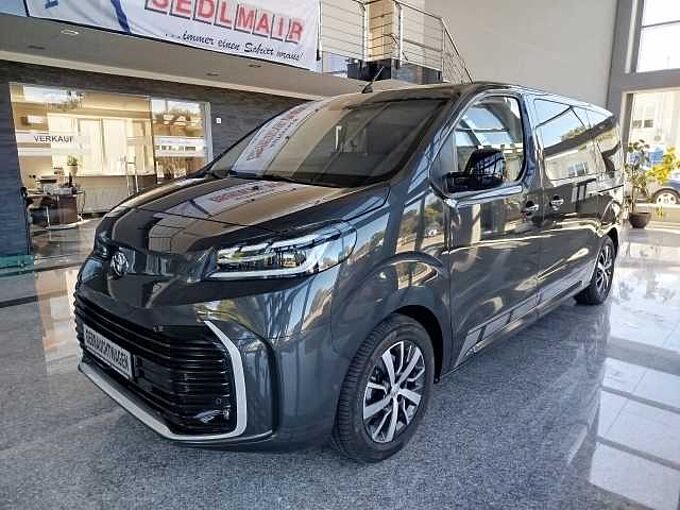 Toyota Proace Verso Team-D 8-Si. Autom. Behindertengerecht