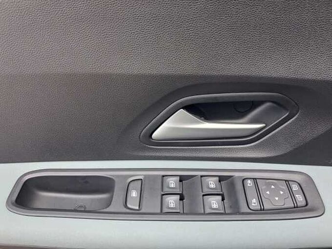 Dacia Jogger Extreme 1.8 Hybrid 155 5-Sitzer, Winter , Drive