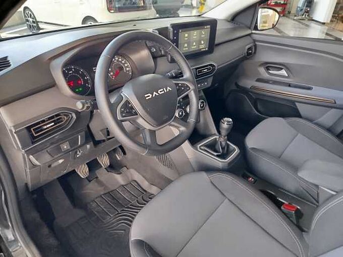 Dacia Jogger Extreme+ TCe 110 7-Sitzer NAVI/SHZ/KAMERA/PDC
