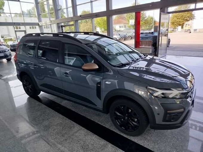 Dacia Jogger Extreme+ TCe 110 7-Sitzer NAVI/SHZ/KAMERA/PDC