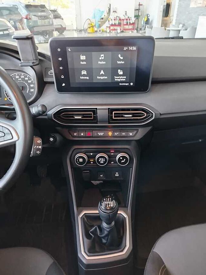 Dacia Jogger Extreme+ TCe 110 7-Sitzer NAVI/SHZ/KAMERA/PDC