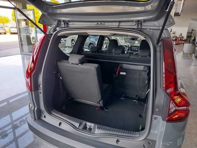 Dacia Jogger Extreme+ TCe 110 7-Sitzer NAVI/SHZ/KAMERA/PDC