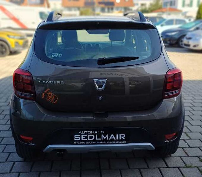 Dacia Sandero Stepway TCe 90 Navi, Kamera, PDC, ZV