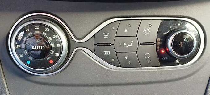 Dacia Sandero Stepway TCe 90 Navi, Kamera, PDC, ZV