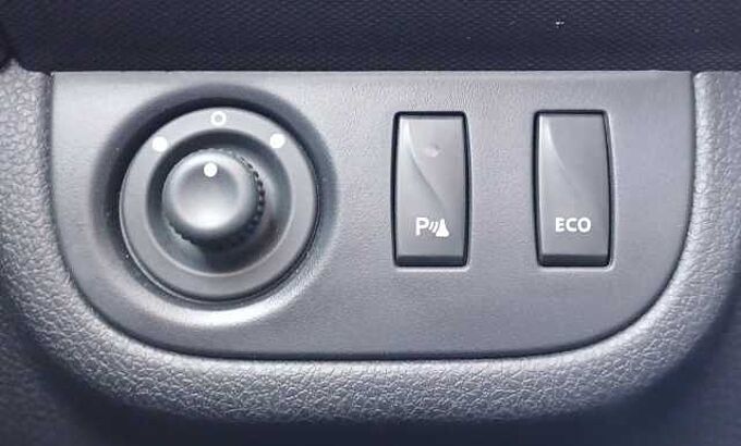 Dacia Sandero Stepway TCe 90 Navi, Kamera, PDC, ZV