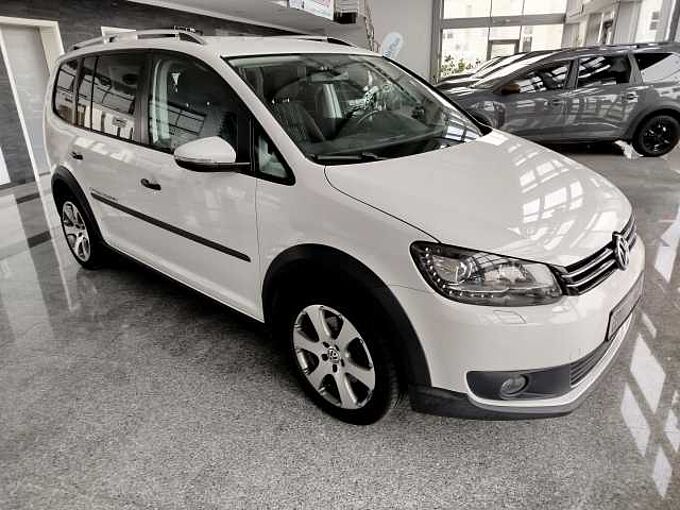 Volkswagen Touran Cross 2.0 TDI *AHK/SHZ/XENON/8-FACH*