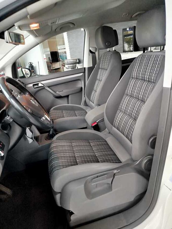 Volkswagen Touran Cross 2.0 TDI *AHK/SHZ/XENON/8-FACH*
