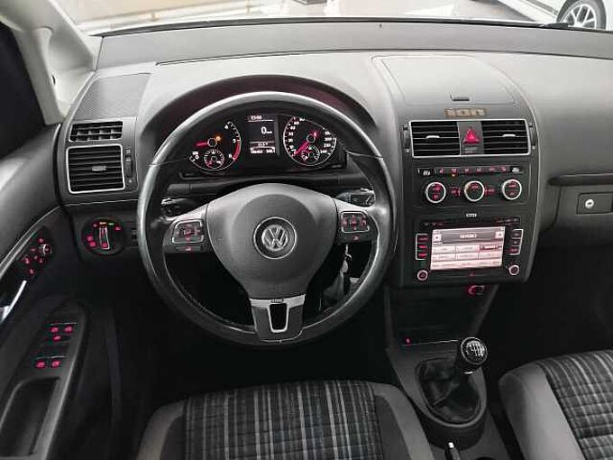 Volkswagen Touran Cross 2.0 TDI *AHK/SHZ/XENON/8-FACH*