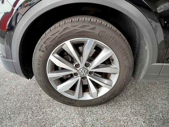 Volkswagen T-Roc 2.0 TDI 4Motion *AHK/KAMERA/SHZ/NAVI*