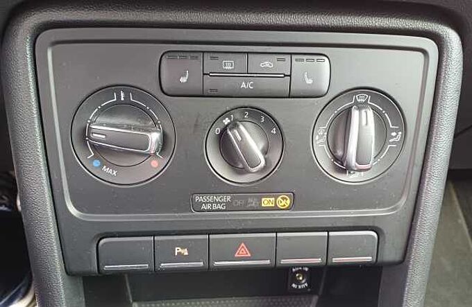 Volkswagen Beetle Cabriolet Design elektr. Verdeck, Sitzhz.,