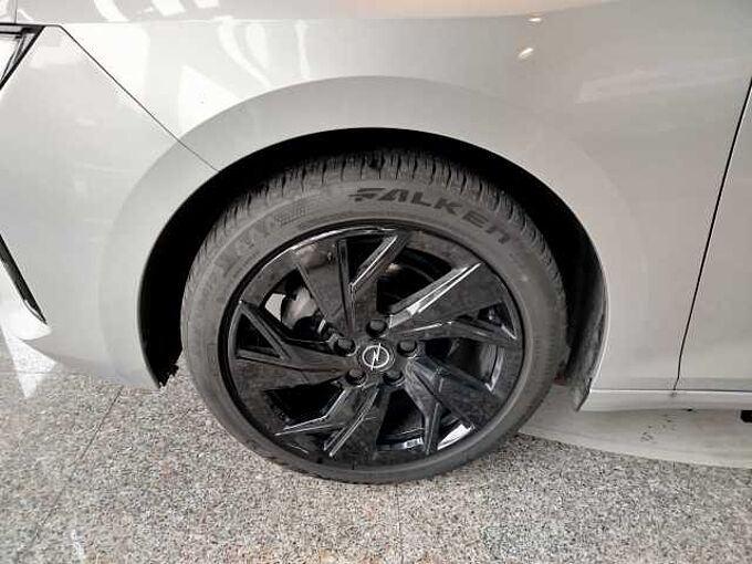 Opel Astra 1.2 Turbo GS-LINE *NAVI/LED/360&deg;KAMERA*