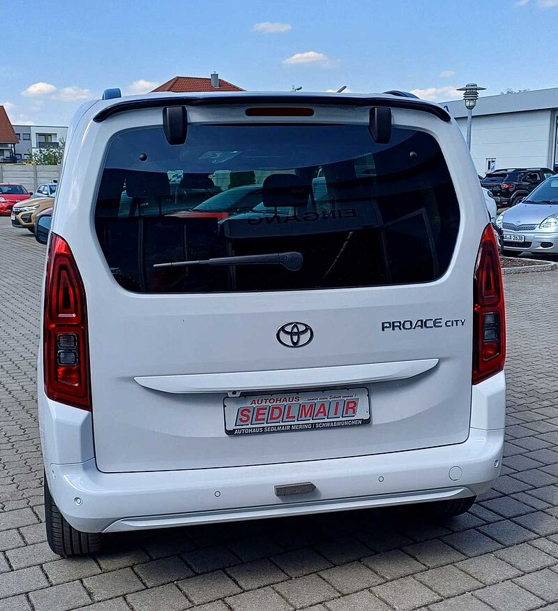 Toyota Proace City Verso L1 Lounge 1,5 D Automatik, Pano, Navi, Kamera,