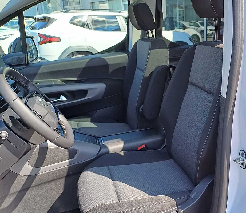 Toyota Proace City Verso L1 Lounge 1,5 D Automatik, Pano, Navi, Kamera,