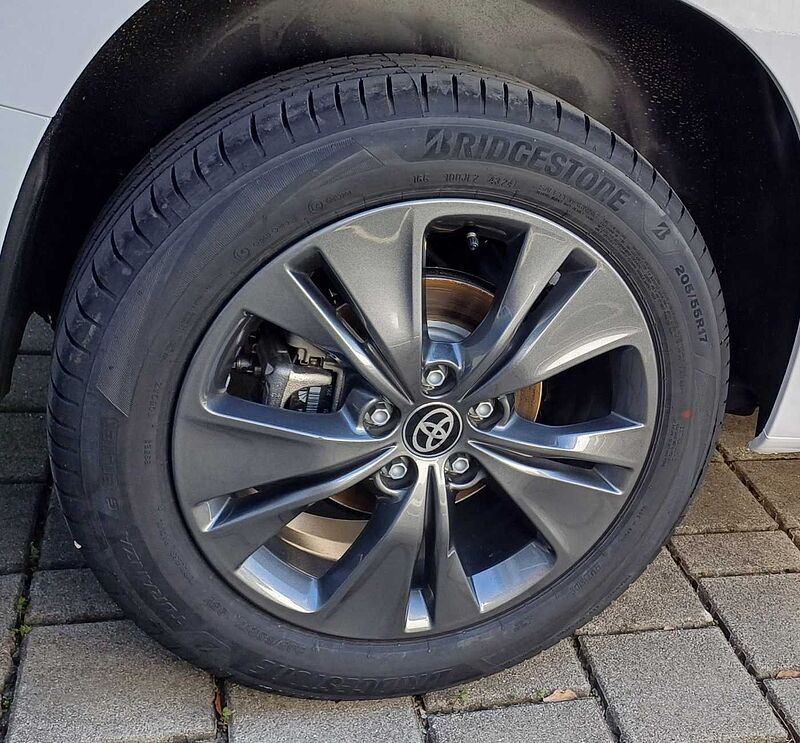 Toyota Proace City Verso L1 Lounge 1,5 D Automatik, Pano, Navi, Kamera,