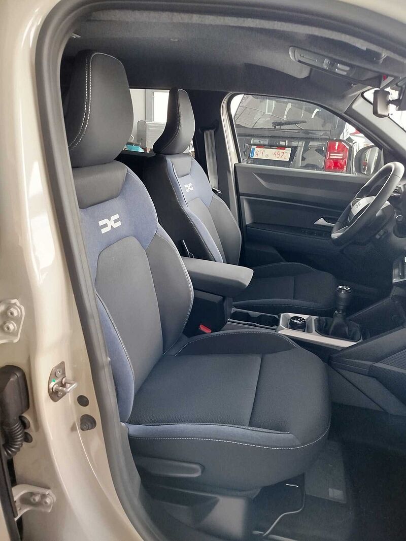 Dacia Duster Journey TCe 130 4x4 *SHZ/Technikpaket*