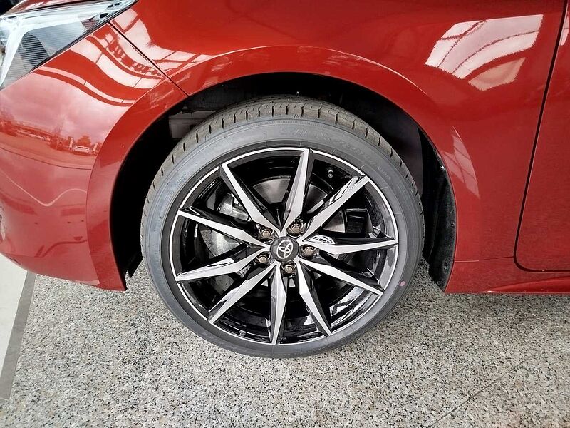 Toyota Corolla TS 2.0 Hybrid GR Sport *El. Heckklappe*