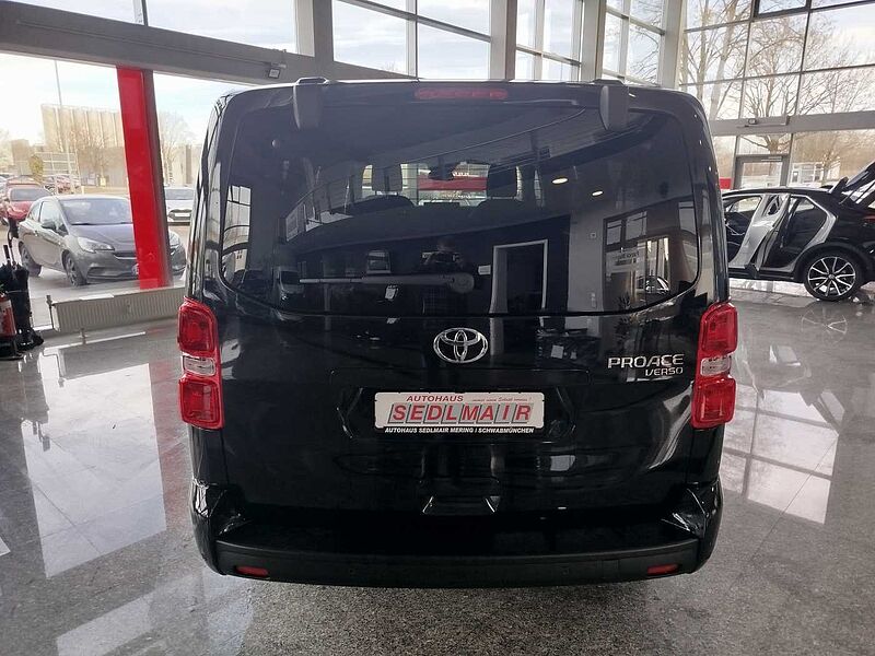 Toyota Proace Verso L2 Team D 8-Sitze/NAVI/SITZHEIZUNG/KAMERA