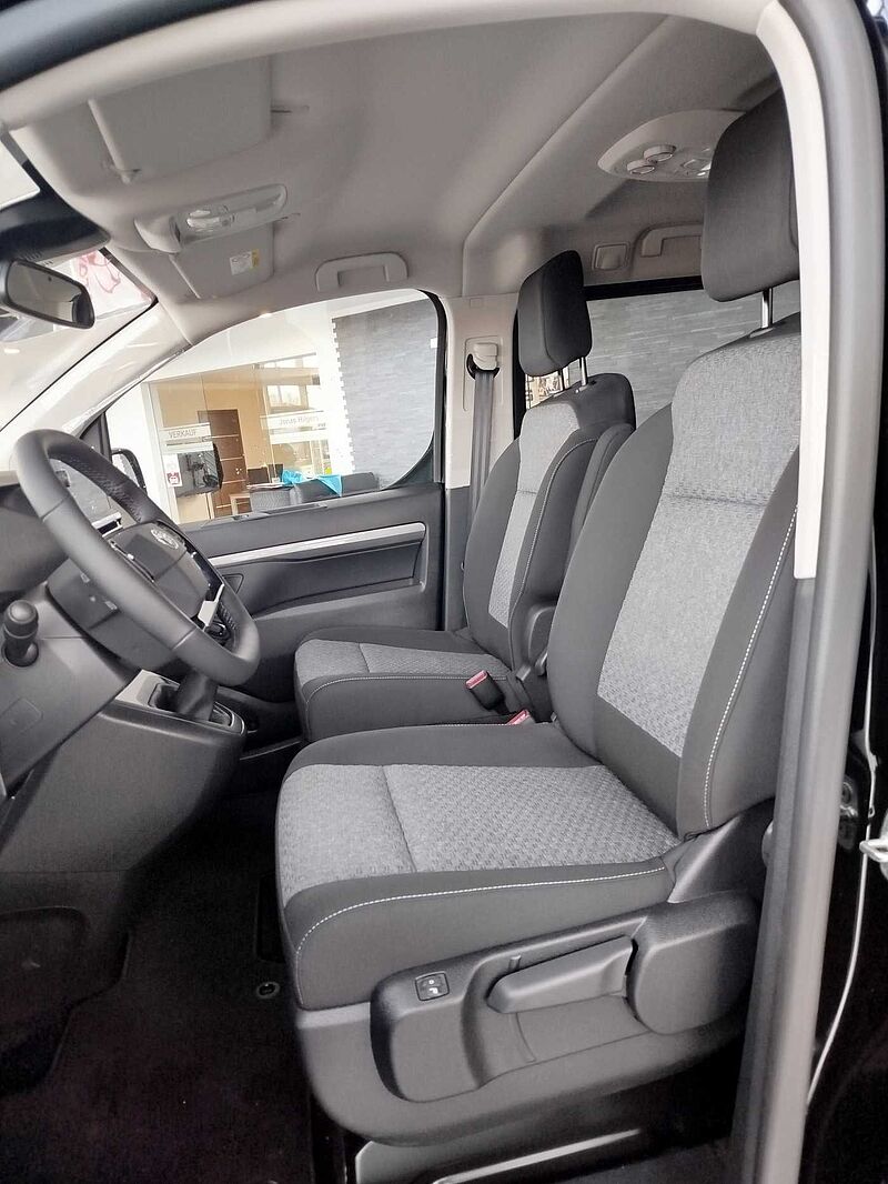 Toyota Proace Verso L2 Team D 8-Sitze/NAVI/SITZHEIZUNG/KAMERA