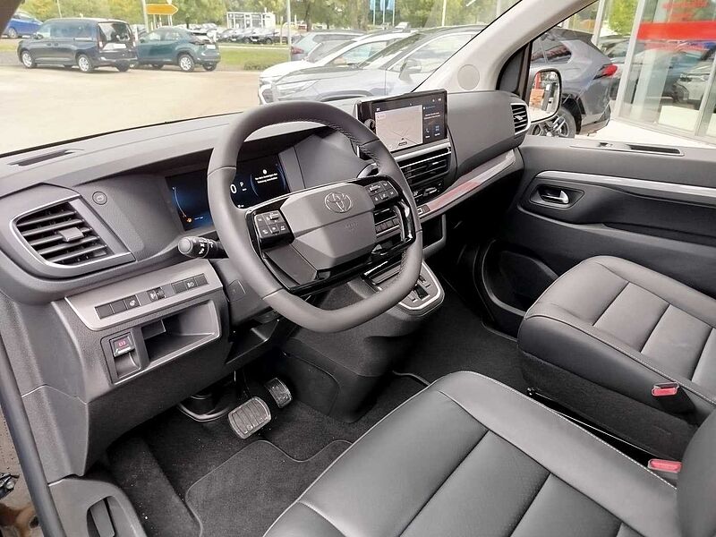 Toyota Proace Verso L2 8 Sitzer Automatik Exclusive/STANDHEIZUNG