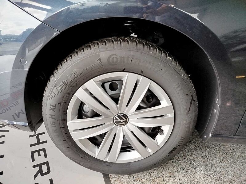 Volkswagen Caddy Maxi Family 1.5 TSI DSG AHK/7SITZE/KAM/LED